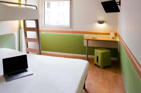 ibis budget Avignon Centre - photo 14