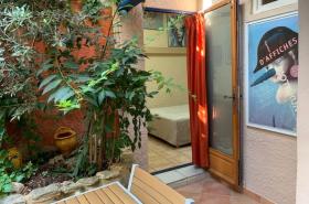 Hôtel Le Colbert - photo 17