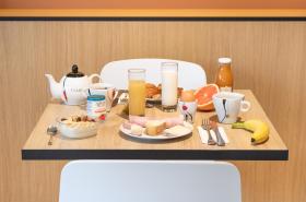 Brit Hotel Avignon Sud Le Calendal - photo 21