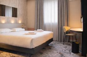 Brit Hotel Avignon Sud Le Calendal - photo 27