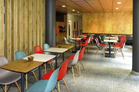 ibis Avignon Centre Pont De L'Europe - photo 9