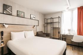 ibis Avignon Sud - photo 17