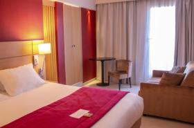 Best Western Plus Le Lavarin - photo 16
