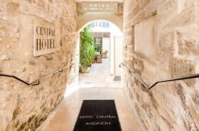 Hôtel Central - photo 6